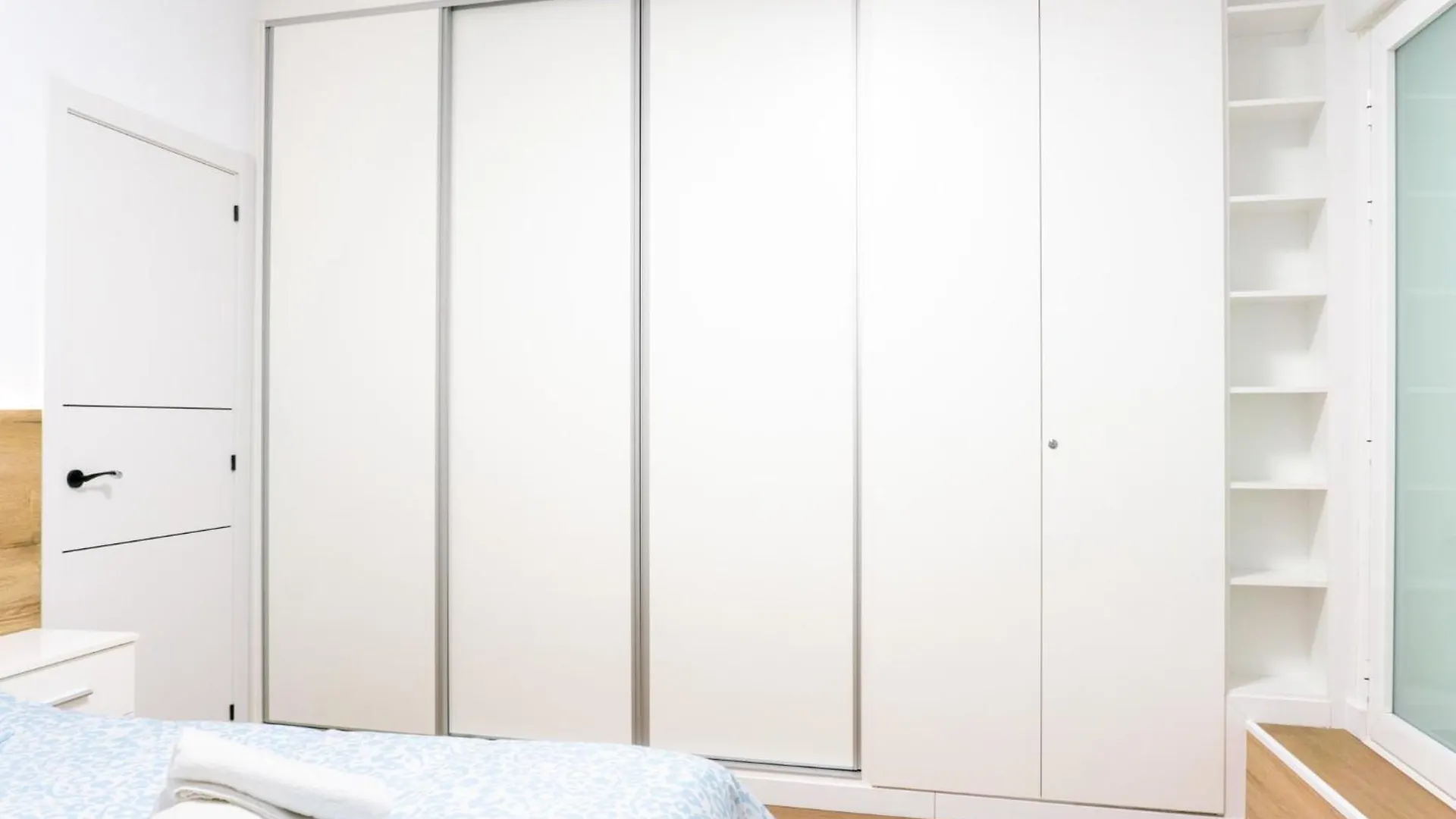 Apartment Tiro Comfort Hub Malaga Spain